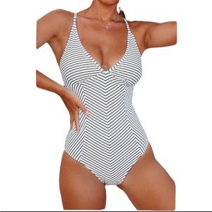 Cupshe Black and White Striped V-Neck One Piece, Size Small.